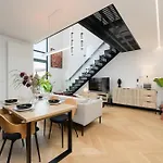 Zoliborz Lux With Parking And Balcony By Renters Prestige Апартаменты Варшава