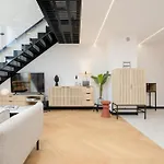 Zoliborz Lux With Parking And Balcony By Renters Prestige Варшава