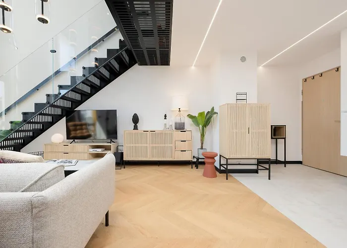 Zoliborz Lux With Parking And Balcony By Renters Prestige Varsóvia