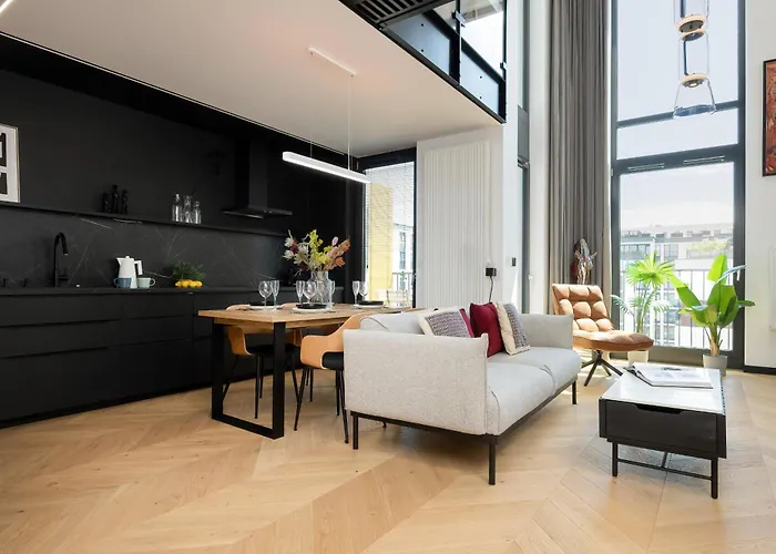 Zoliborz Lux With Parking And Balcony By Renters Prestige Varsóvia