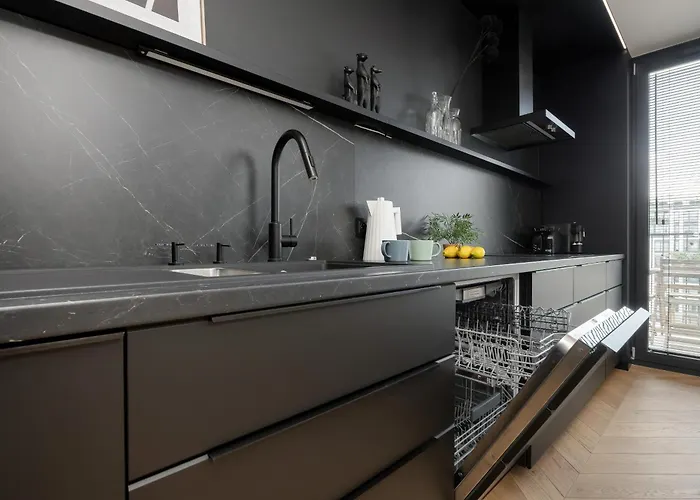 Zoliborz Lux With Parking And Balcony By Renters Prestige Apartamento