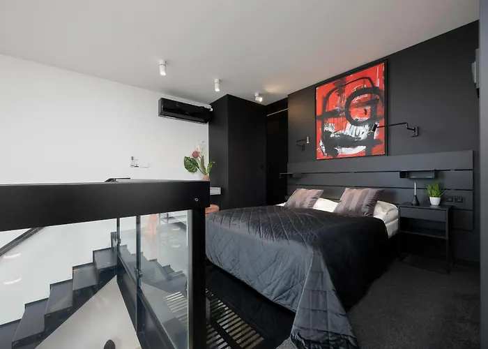 Zoliborz Lux With Parking And Balcony By Renters Prestige Varsóvia