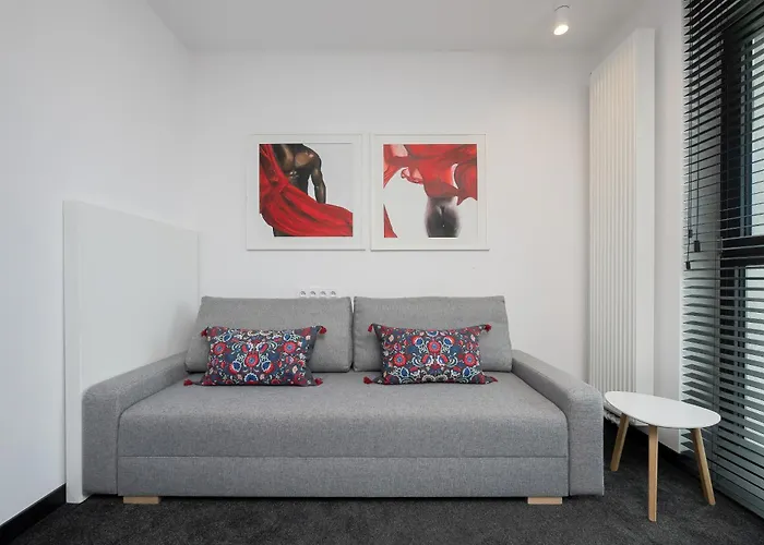 Zoliborz Lux With Parking And Balcony By Renters Prestige * Varsóvia